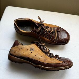 BORN HAWKEYE SHOES SIZE 6 
WOMEN LEATHER LACE UP OXFORD BROWN